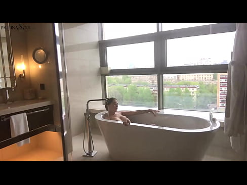 ❤️ Babe izugarria Sutsuki jertzen da bere pussy off bainugelan ❤️❌ Kalitatezko sexua %eu.pornfuror.ruan ﹏
